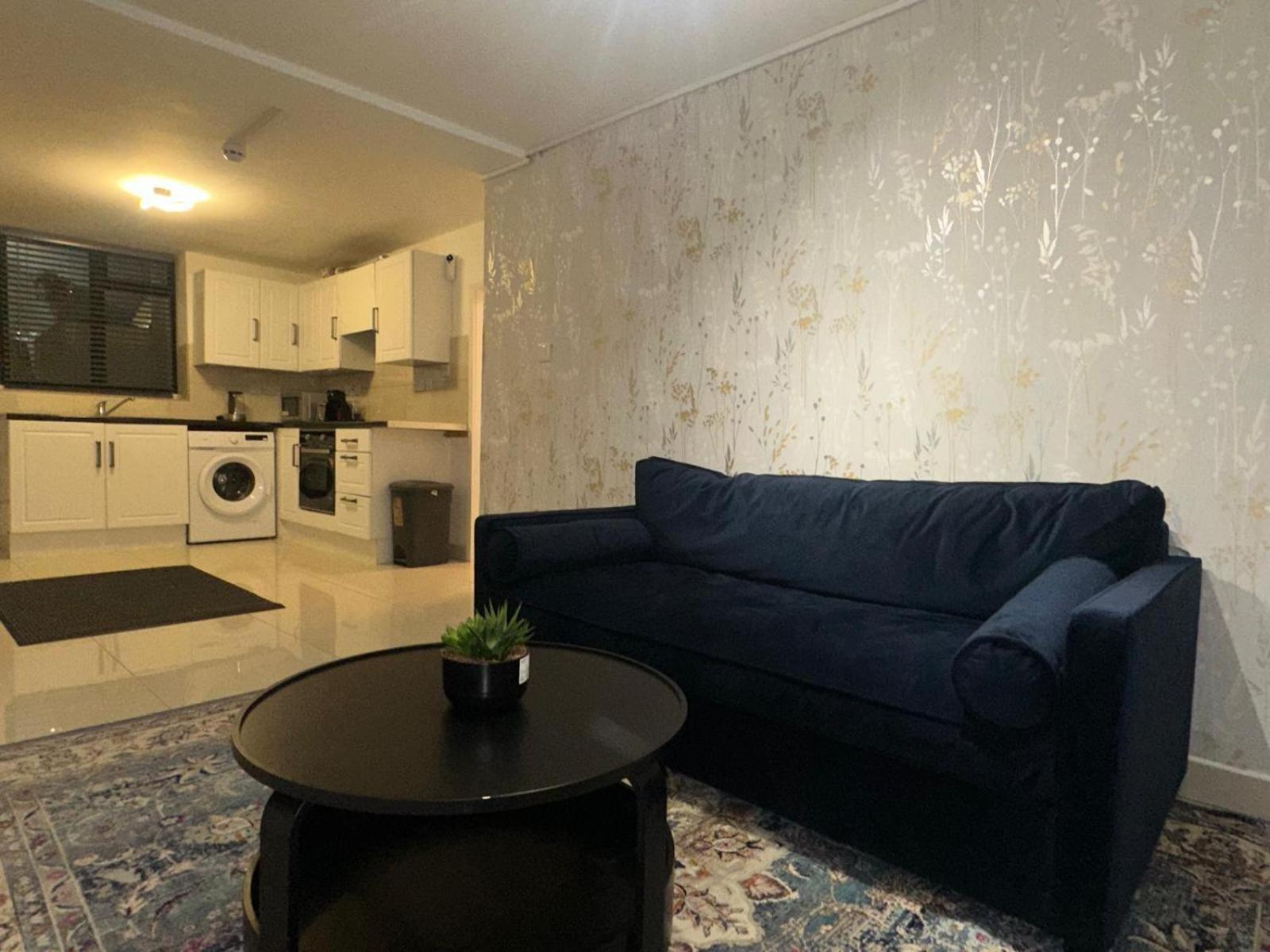 Apartamento Beautiful Basement In Chiswick